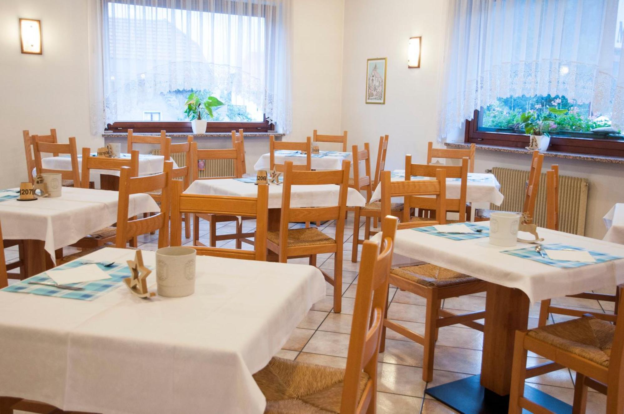 Garni Mariolina Bed and Breakfast Falcade Εξωτερικό φωτογραφία