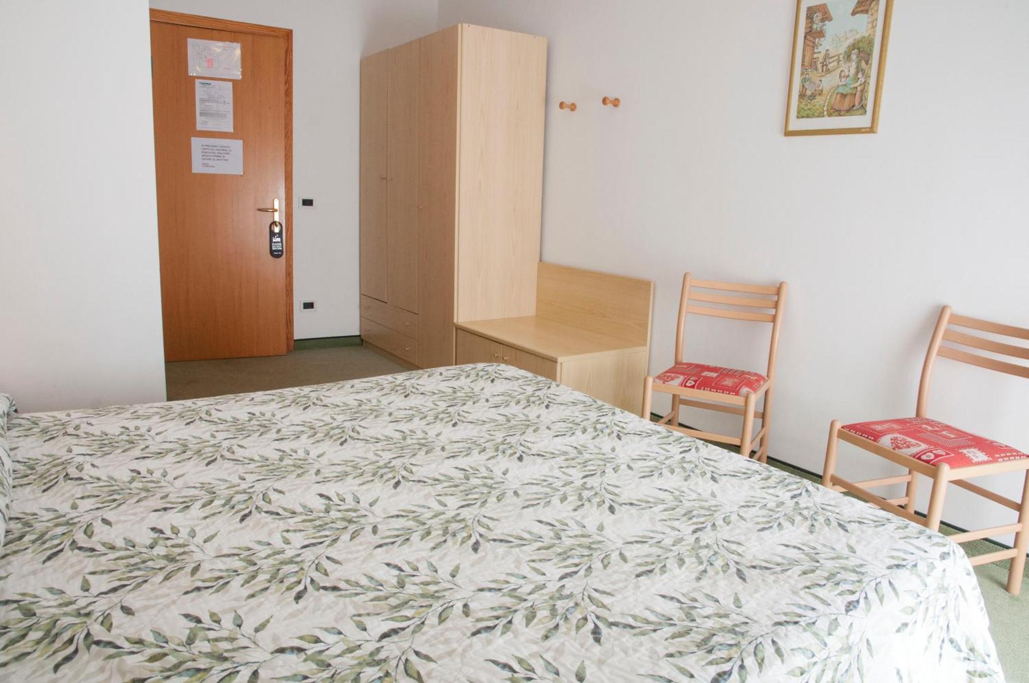 Garni Mariolina Bed and Breakfast Falcade Εξωτερικό φωτογραφία