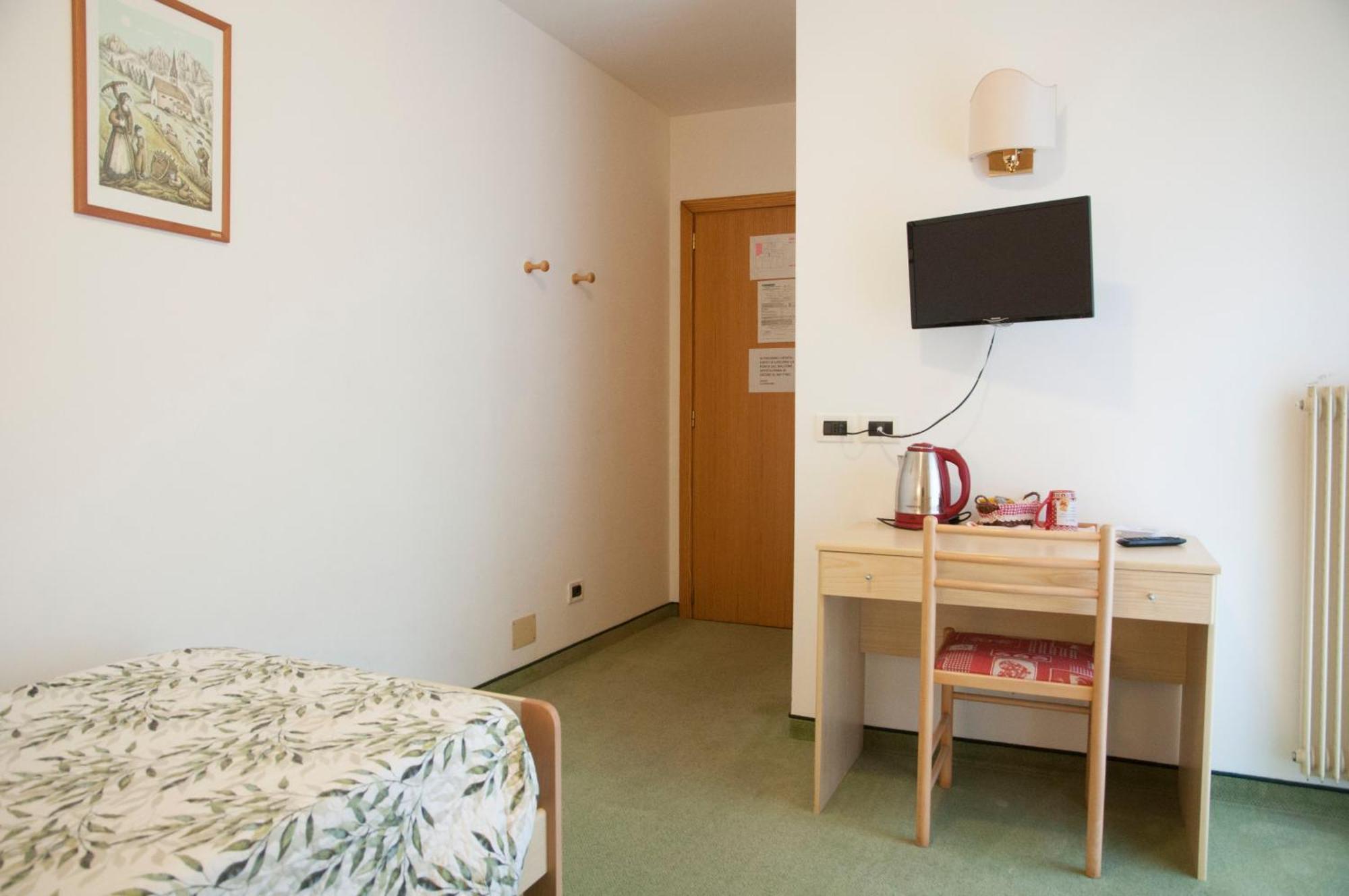 Garni Mariolina Bed and Breakfast Falcade Εξωτερικό φωτογραφία