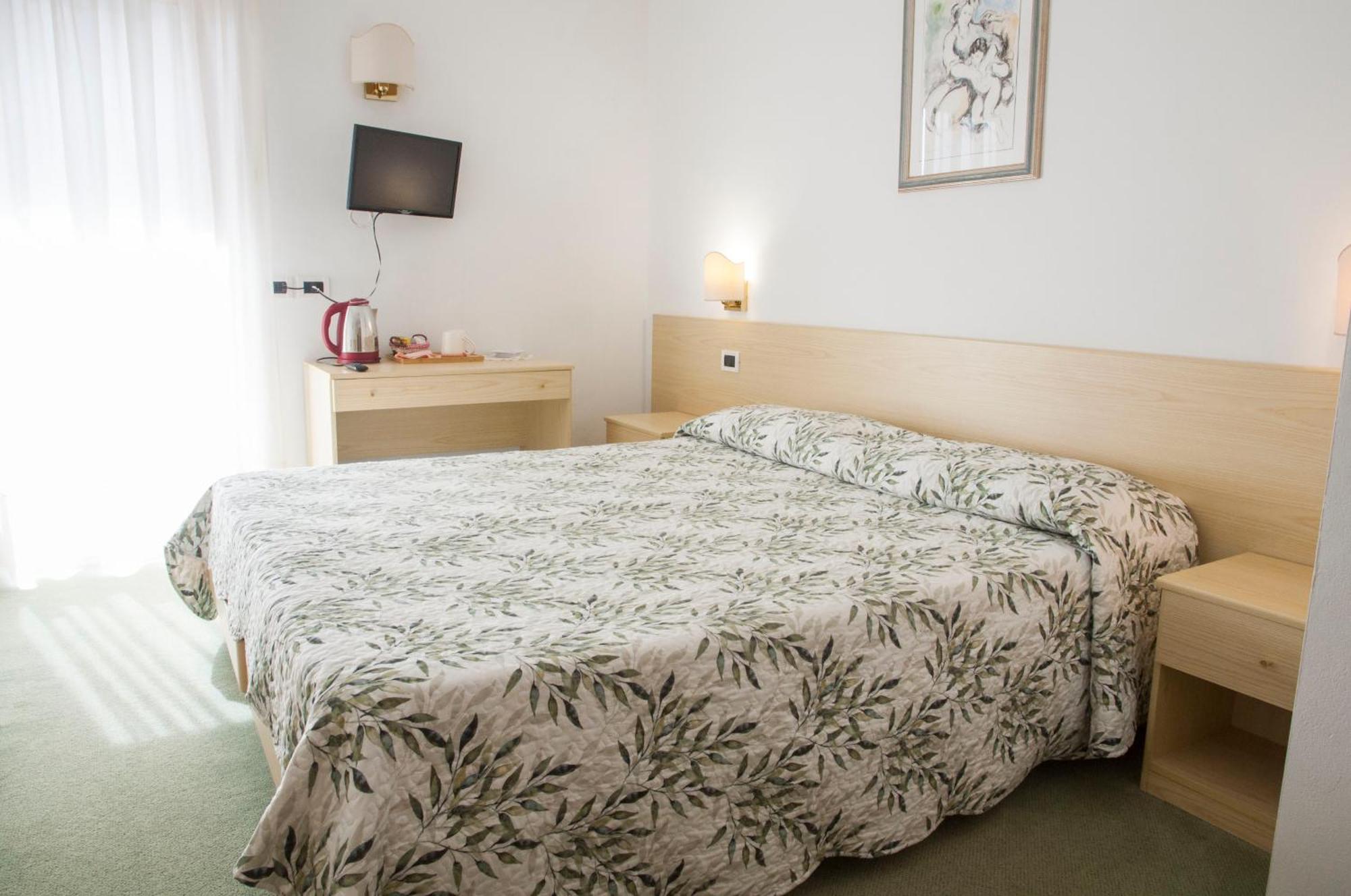 Garni Mariolina Bed and Breakfast Falcade Εξωτερικό φωτογραφία